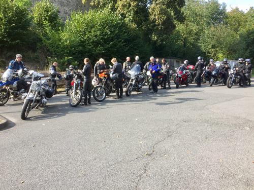 B8222477-E8A2-4C9B-8A83-133C3F8EF4DB